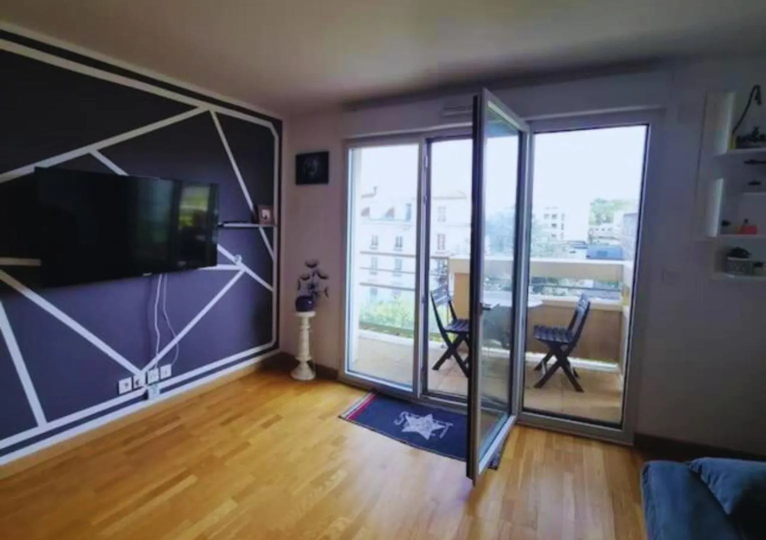 Apartment L'Agreable Nid De Verdun. Limeil-Brevannes