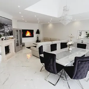 Maison Moderne, 20 Min De Paris Maison d'hôtes